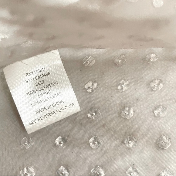 Daniel Rainn Gray Lace Front Long Balloon Sleeve Tunic
Blouse With Tank Size L - Picture 8 of 11